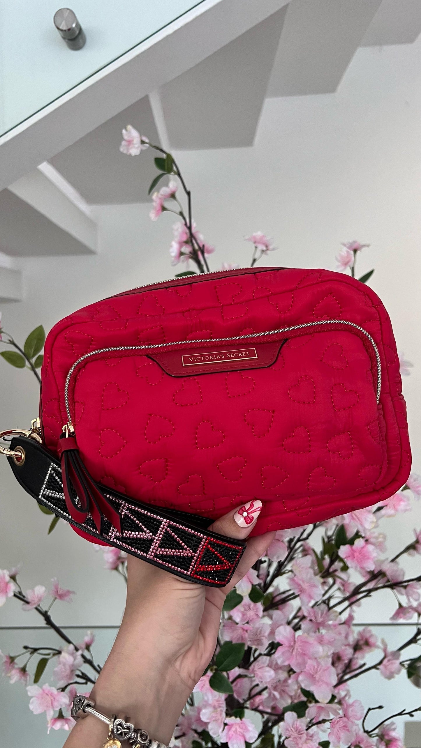 Cosmetiquera Victoria’s Secret❤️👜 Llavero venta por Separado