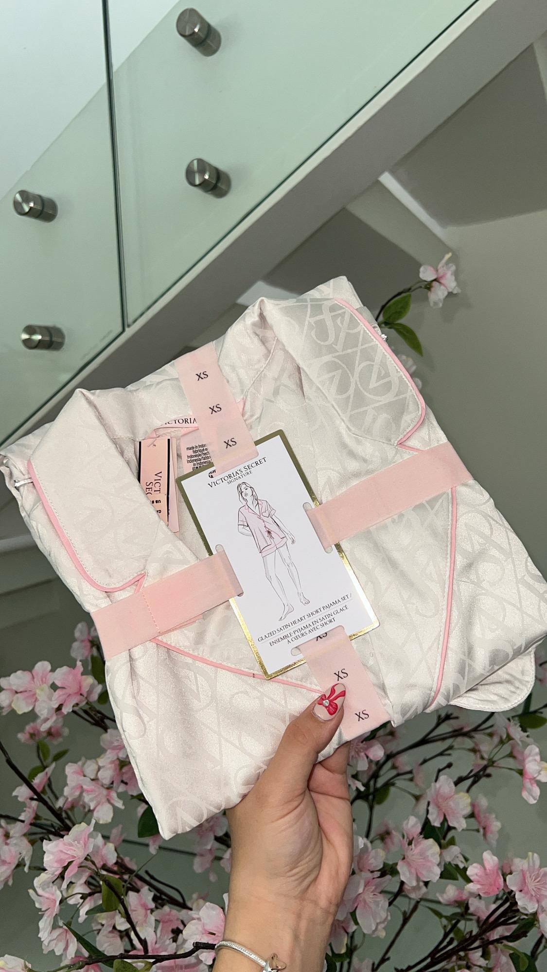 Set corto satinado Victoria's Secret Signature Ivory - Pijama💎✨