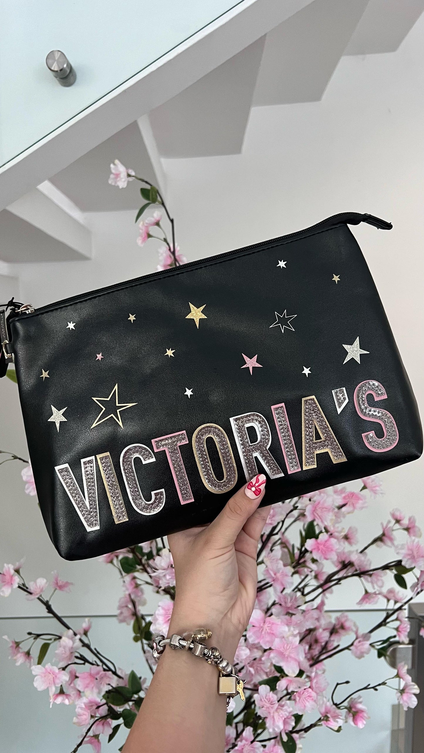 Victoria’s Secret Starry Black Clutch ✨🖤